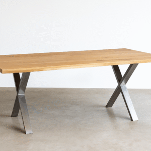 Esstisch Orlando von OAK1 – Massiv Eiche & Edelstahl im Kreuzgestell